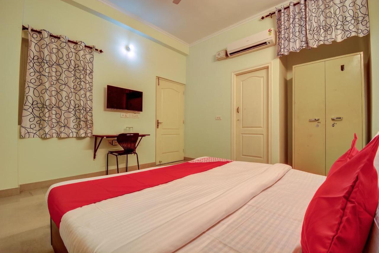 Oyo Hotel Prayag Джапур Экстерьер фото